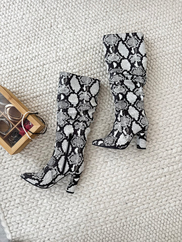 Cizme Just for You Sarpe Alb Negru