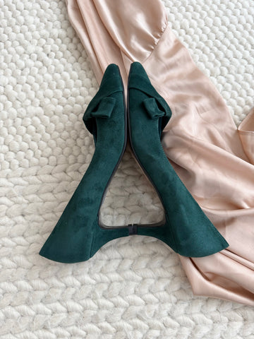 Pantofi damă din piele naturală – Verde Smarald, cu toc subțire și design elegant Be the Best