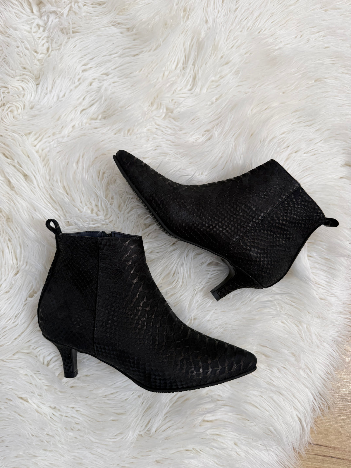 Botine Simple Sarpe Negru (piele editie limitata)