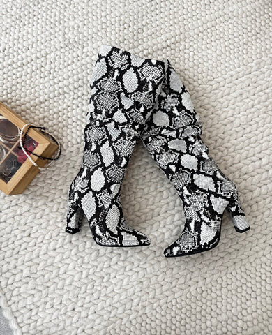 Cizme Just for You Sarpe Alb Negru