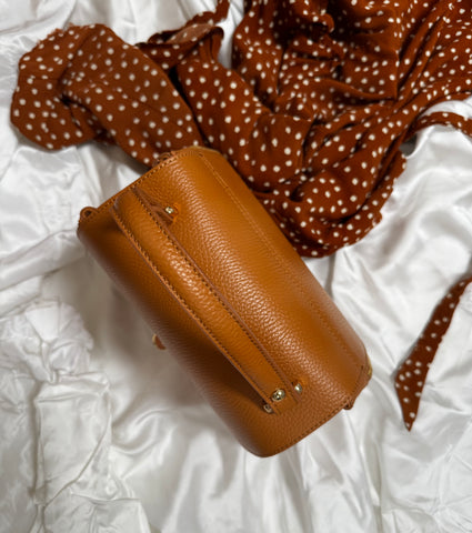 Geanta de mana din piele naturala camel Sweetheart