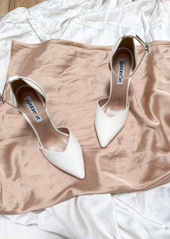 NEW Pantofi International Star Alb