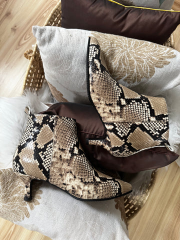 Botine Simple Sarpe Mustar