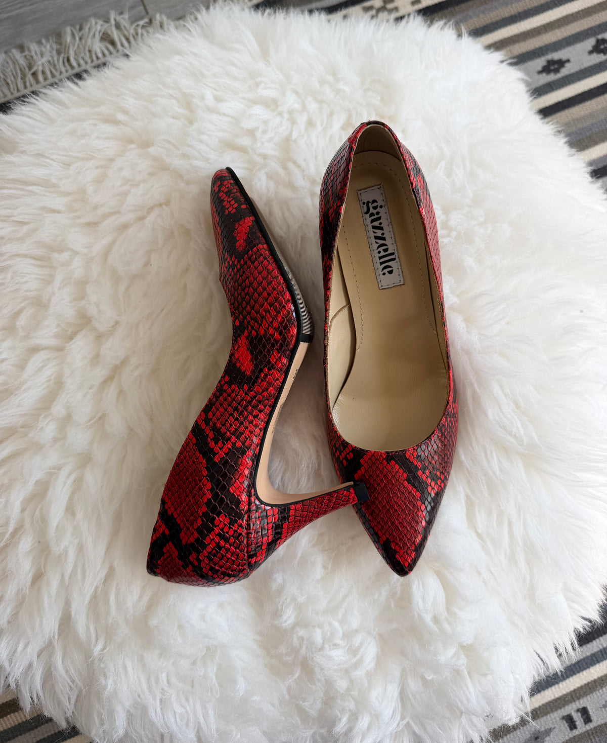 NEW Pantofi Still Here Rosu Sarpe