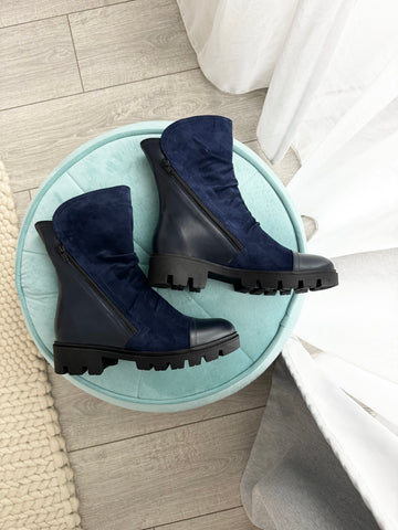 Bocanci damă din piele naturală bleumarin cu talpă groasă Escape Reality