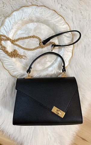 NEW Geantă damă neagra din piele naturală – Poșetă elegantă cu lanț auriu și mâner Pure Love