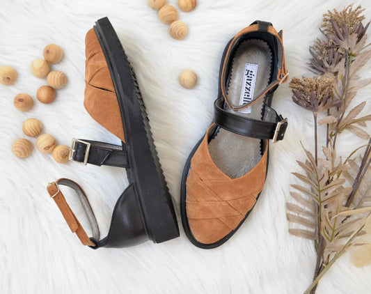 Balerini Pop of Color Camel